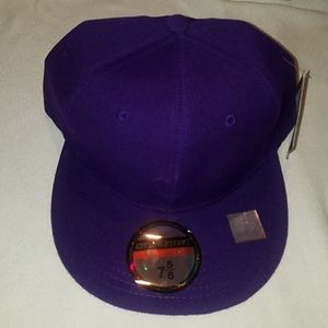 NWOT (2/$10) Purple fitted baseball cap 7 5/8